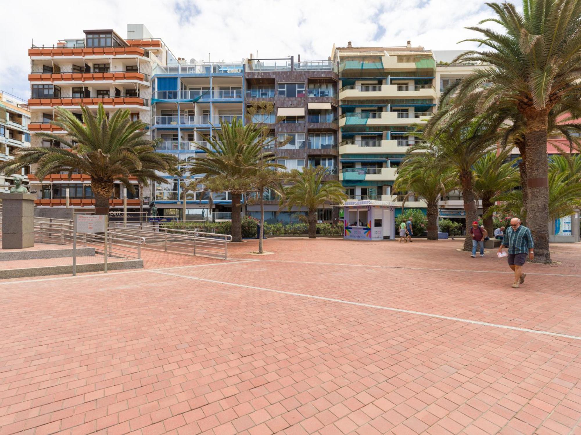 Great Balcony Over Blue Sea By Canariasgetaway Las Palmas de Gran Canaria Esterno foto