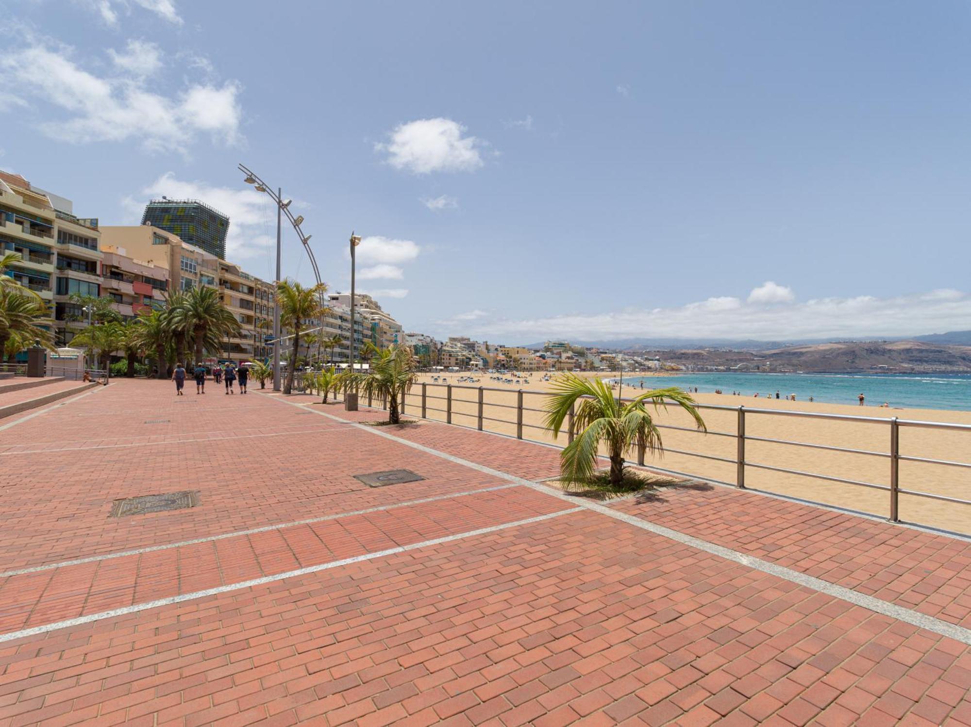 Great Balcony Over Blue Sea By Canariasgetaway Las Palmas de Gran Canaria Esterno foto